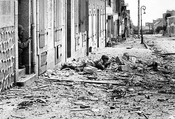 The cut off German troops on the Brittany Peninsula put up a tenacious defense. Once inside the port city’s defenses, the American soldiers had to fight house to house often using tanks and tank destroyers.