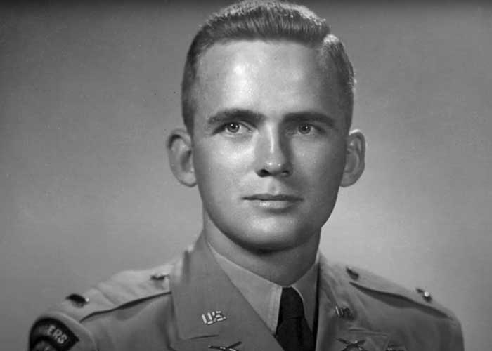 1LT Ralph Puckett, Jr.