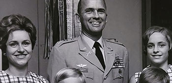 Col Puckett with his family